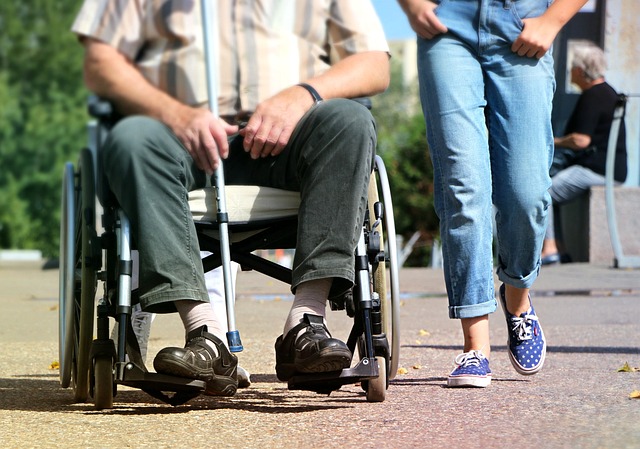 Personas con movilidad reducida ¿Que se entiende por movilidad reducida y Diferencias entre minusvalia?
